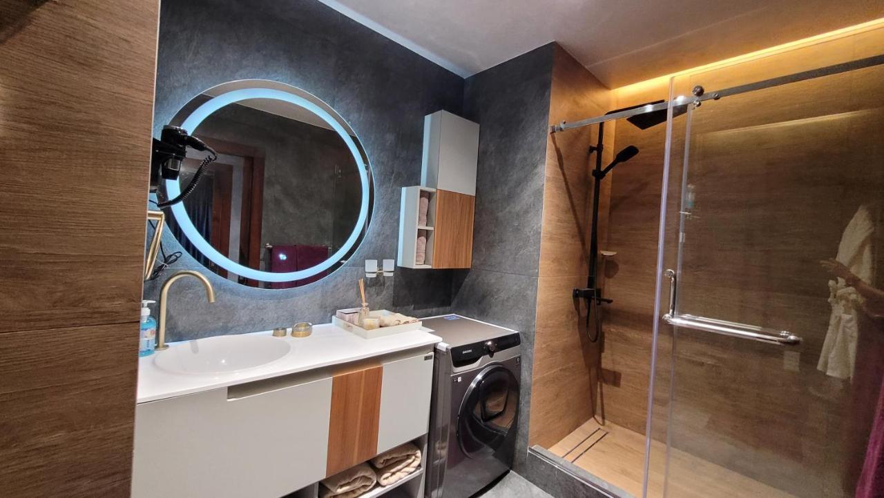 Ultralux 75 Apartment Tashkent Ngoại thất bức ảnh