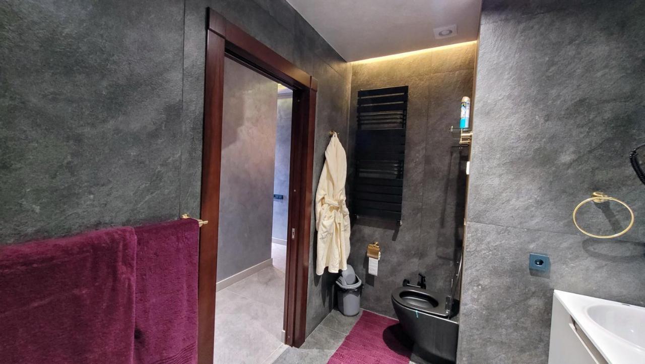 Ultralux 75 Apartment Tashkent Ngoại thất bức ảnh