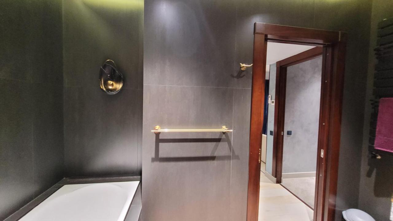 Ultralux 75 Apartment Tashkent Ngoại thất bức ảnh