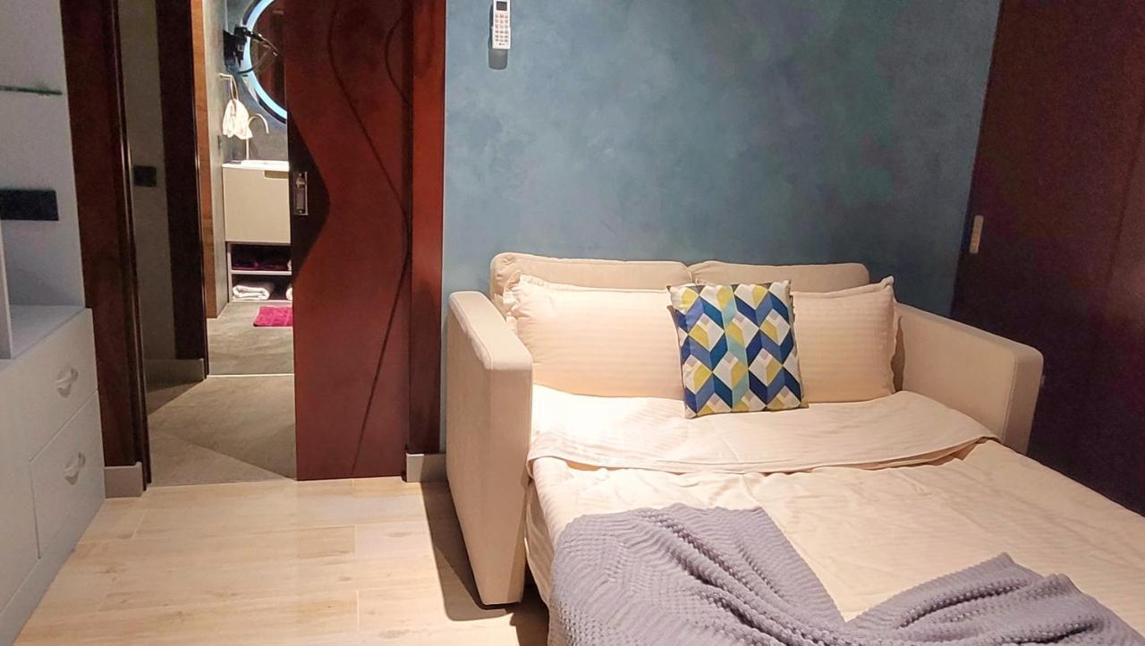 Ultralux 75 Apartment Tashkent Ngoại thất bức ảnh